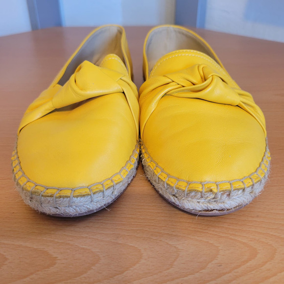 Talbots Golden Poppy Izzy Knot Flats - Picture 3 of 9